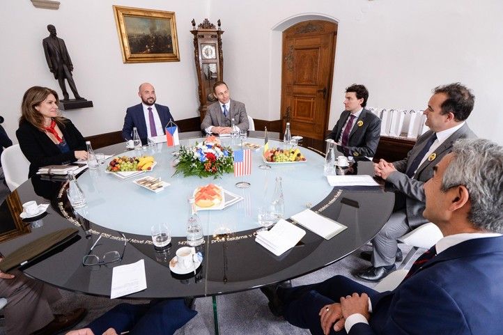 240506_Slavnosti_svobody_Prijeti_pieta_radnice_2