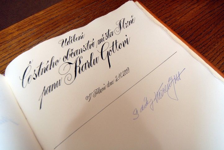 240711_Gott_Cestne_obcanstvi_kniha