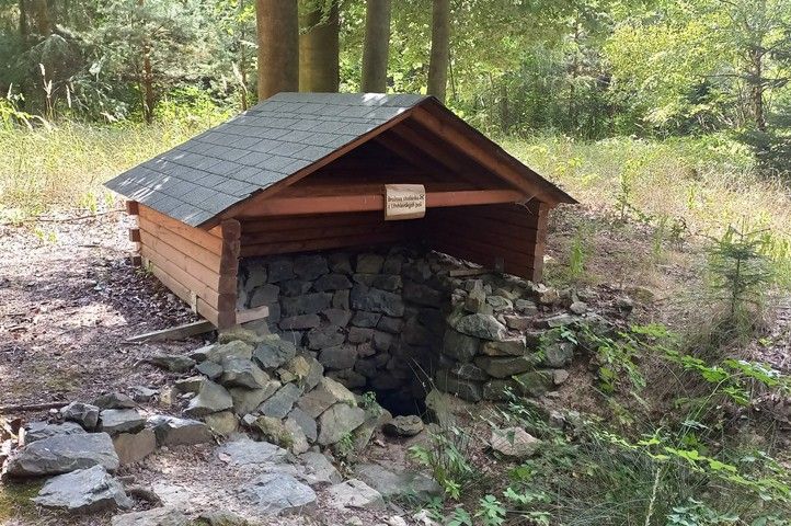 240819_Studanka_LitPolí