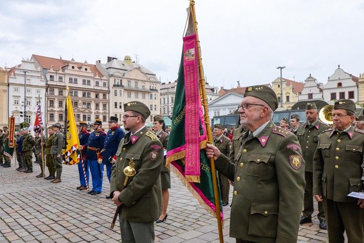 240913_Petatricatnici_kapela_4