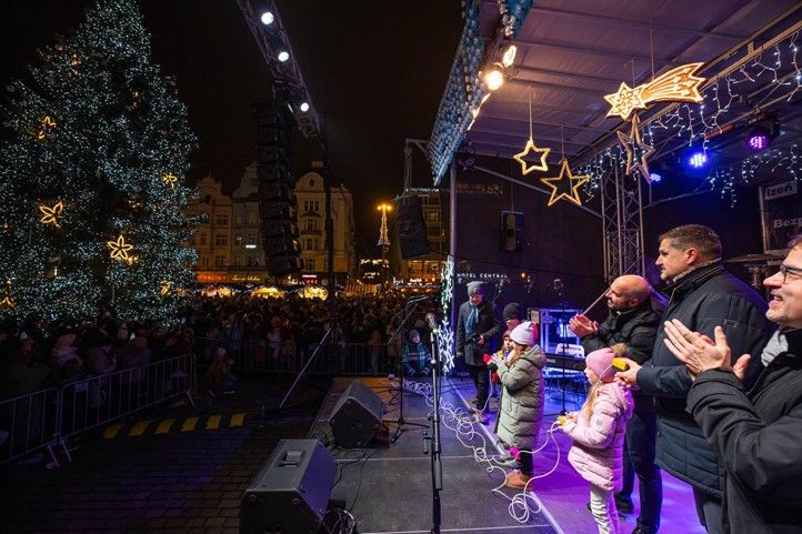 241202_Advent_vanocni_strom_1