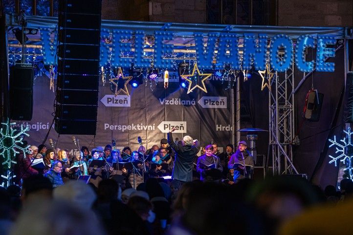 241202_Advent_vanocni_strom_3