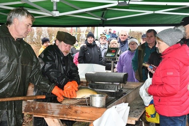 241219_prodej_ryb_01