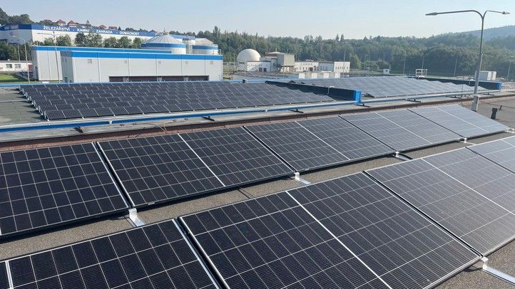 250307_COV_fotovoltaika