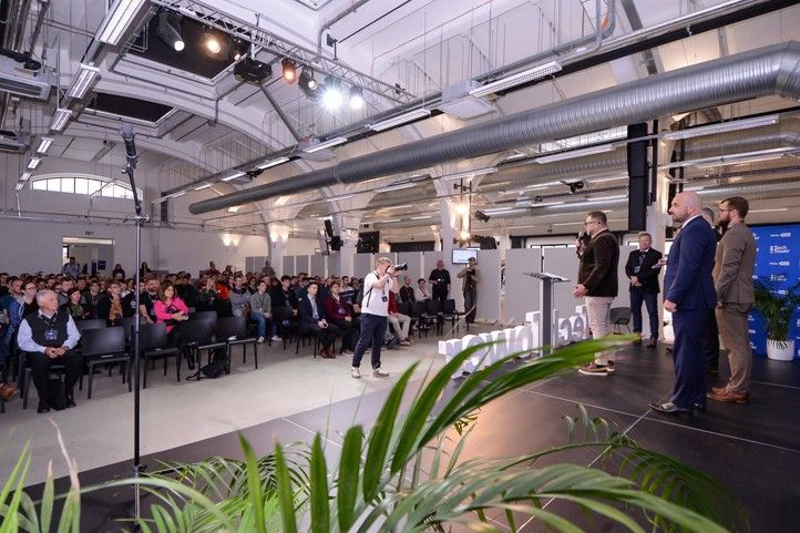 250410_Technica_Futura_3