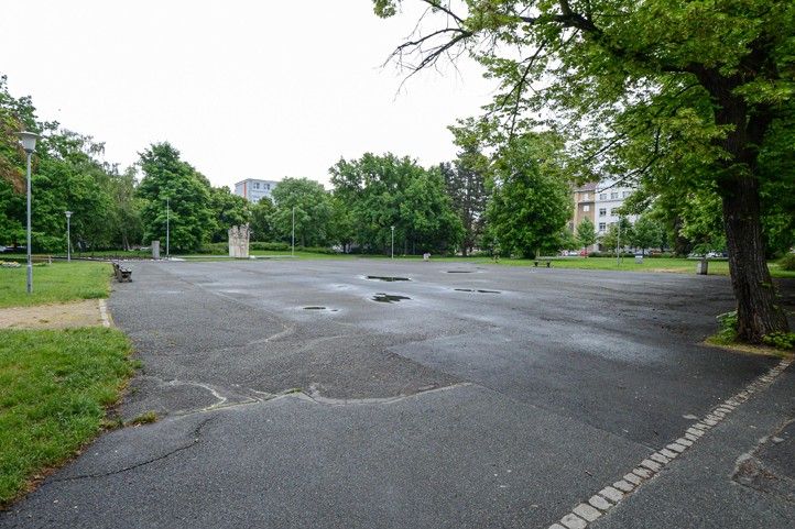 250522_Namesti_Miru_1