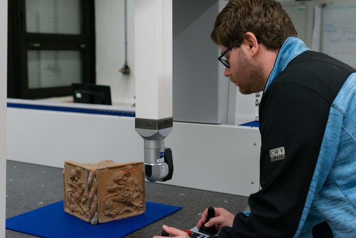 250731_ZCU_skenovani_archeologie_3