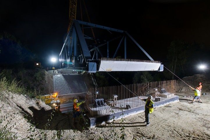 250922_Faltusuv_most_4