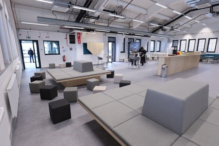 251016_TechTower_vybaveni_1