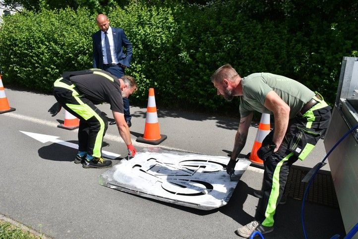 Fotografie: R. Žáková 251112_Vodorovne_znaceni_silnice_4