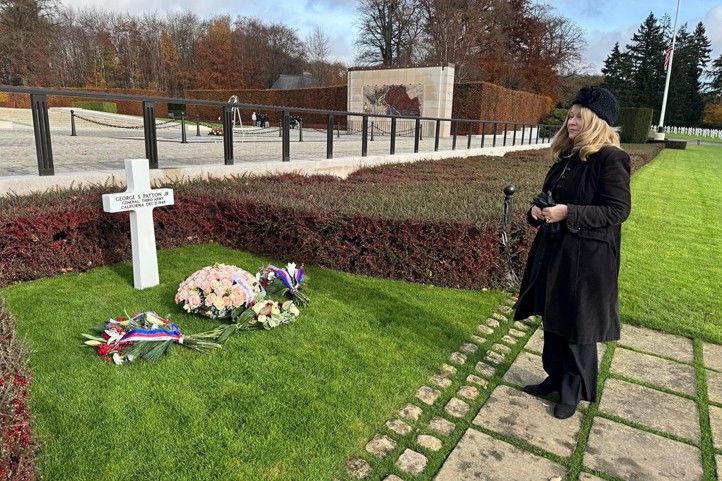 Zdroj fotografií: archiv Velvyslanectví ČR v Lucemburku 251113_Patton_Lucemburk_1