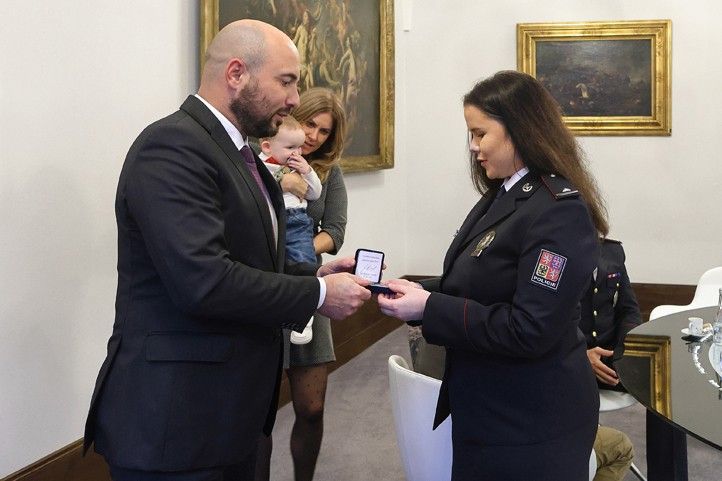 Přijetí na plzeňské radnici (fotografie: Z. Vaiz) 251124_Prijeti_policisti_2