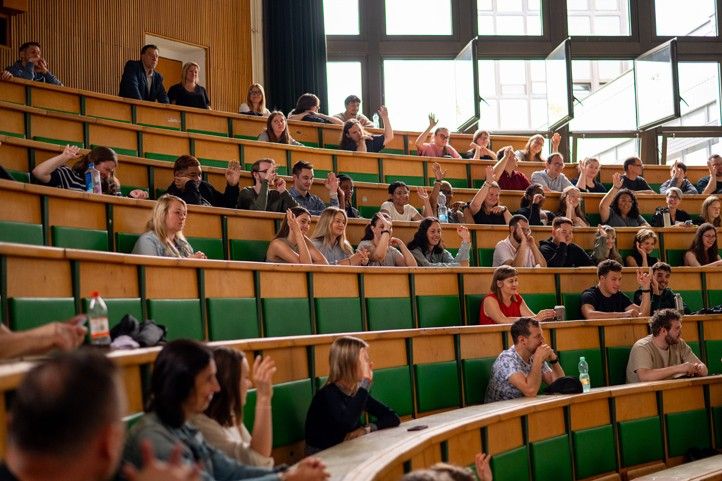 260305_Letni_ZCU_jazyky