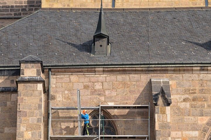 Katedrála sv. Bartoloměje (fotografie: M. Pecuch) 260319_Katedrala_oprava_strechy_2