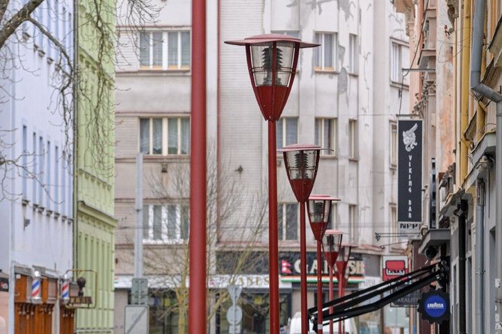 260326_Osvetleni_lampy_centrum_6