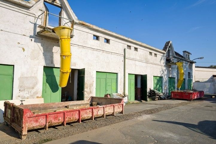 Stavba už byla zahájena. Fotografie: P. Eret 260826_Nizkoprahove_Centrum_2